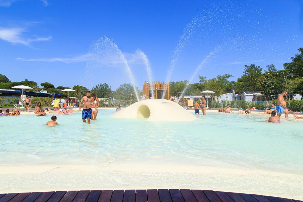 Pineta Sul Mare Camping Village Cesenatico Exteriör bild